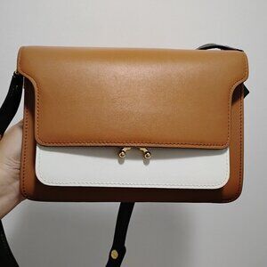 Marni medium Trunk bag in colorblock